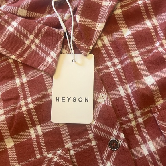 Heybo Women's Red Plaid Button Down Shirt - Picture 2 of 2